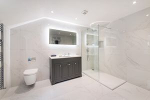 Photo 17- click for photo gallery